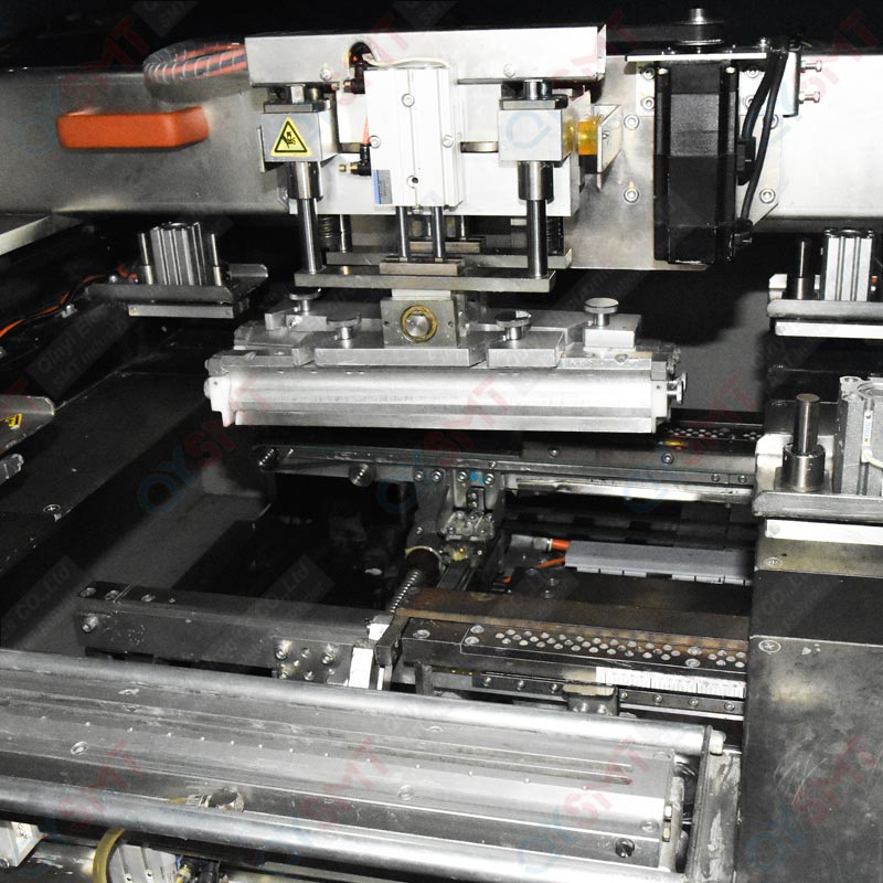 YAMAHA YCPII Chip Mounter